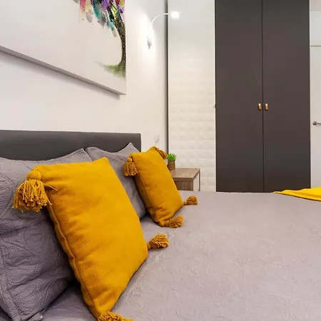 Cactus Apartment *